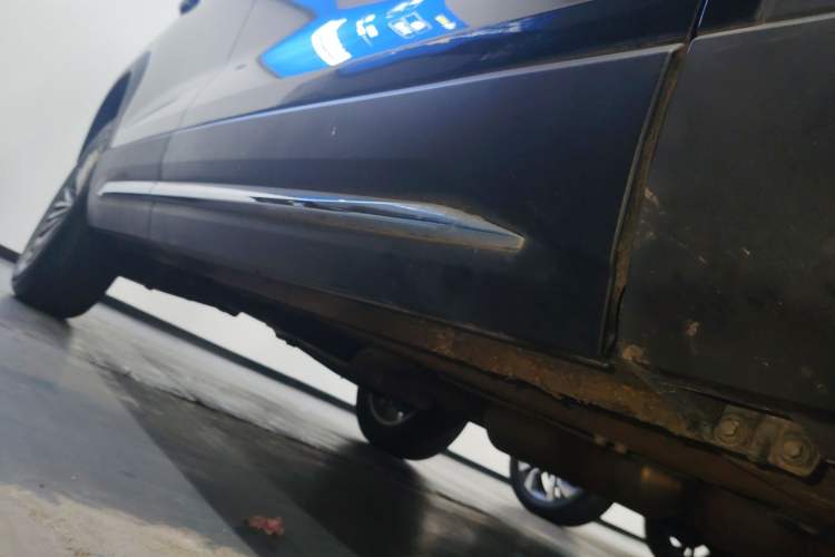 Used JETOUR X90 2024 1.6T DCT Qilin Edition 5 Seats Right Side Sill
