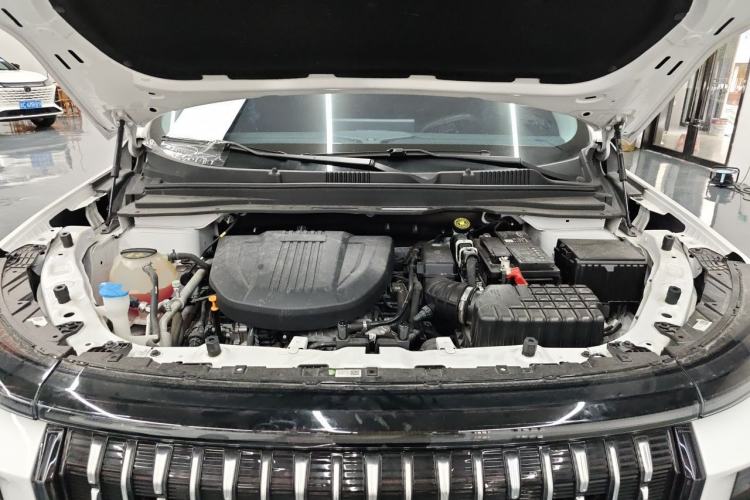 Used JETOUR X90 2024 1.6T DCT Qilin Edition 7-Seater Engine Bay