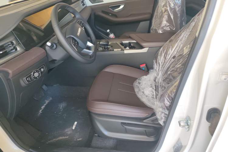 Used JETOUR X90 2024 1.6T DCT Qilin Edition 7-Seater Interior 5