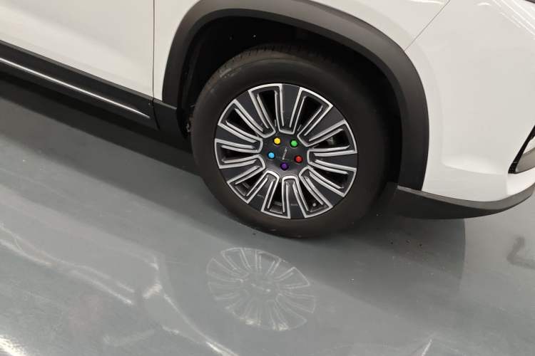 Used JETOUR X90 2024 1.6T DCT Qilin Edition 7-Seater Right Front Wheel Hub