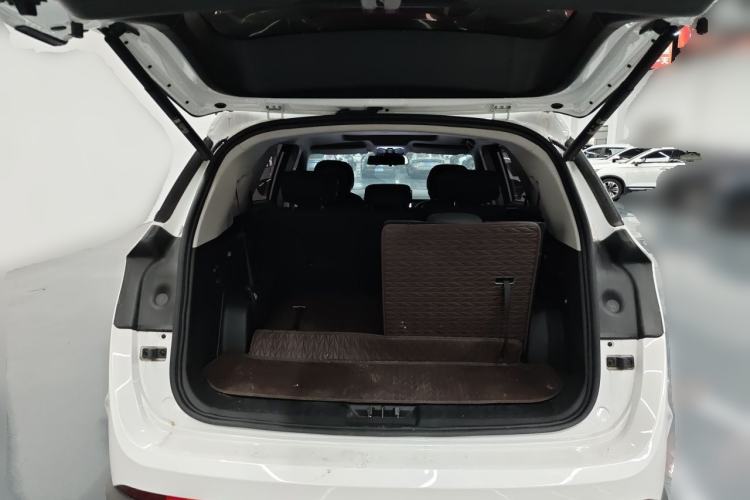 Used JETOUR X90 2024 1.6T DCT Qilin Edition 7-Seater Trunk