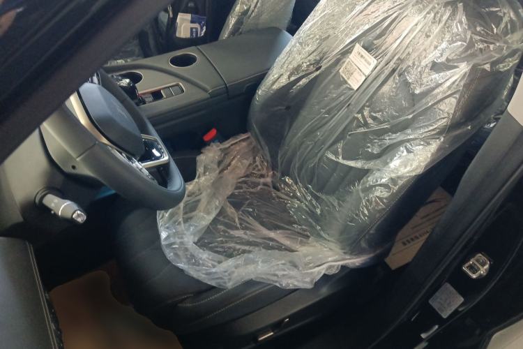 Used JETOUR X90 C-DM 2025 Elite Edition 7-Seater Left Front Seat