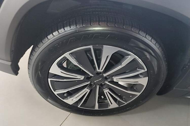 Used JETOUR X90 C-DM 2025 Elite Edition 7-Seater Left Front Wheel Hub