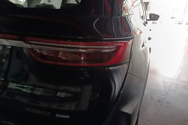 Used JETOUR X90 C-DM 2025 Elite Edition 7-Seater Right Rear Taillight