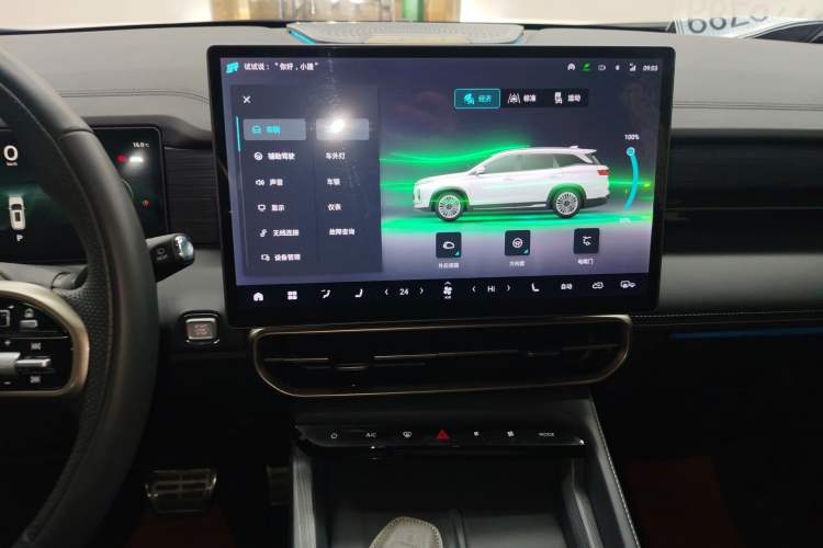 Used JETOUR X90 C-DM 2025 Luxury Edition 7-Seater Audio And AC Panel