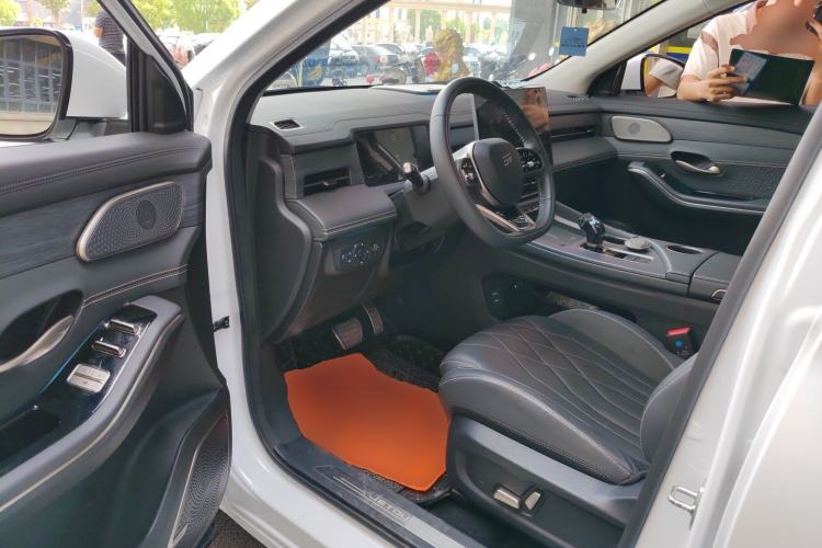 Used JETOUR X90 C-DM 2025 Luxury Edition 7-Seater Driver Seat