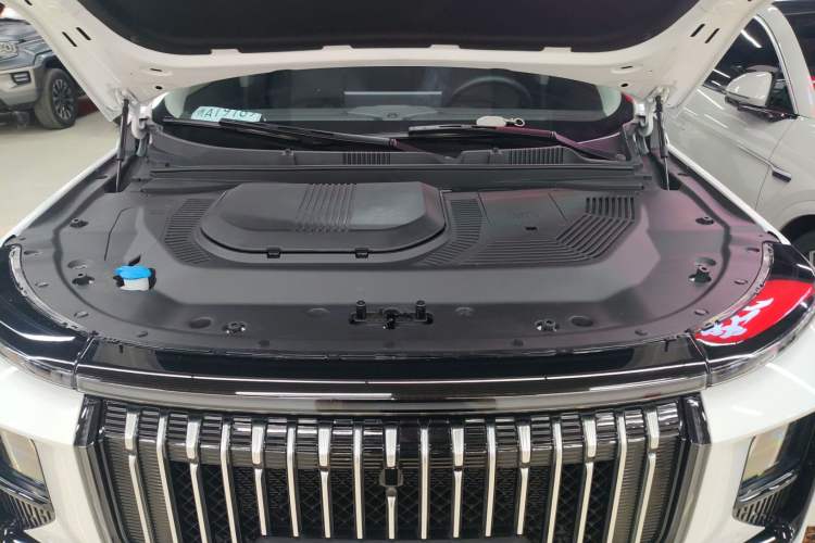 Used JETOUR X90 C-DM 2025 Luxury Edition 7-Seater Engine Bay