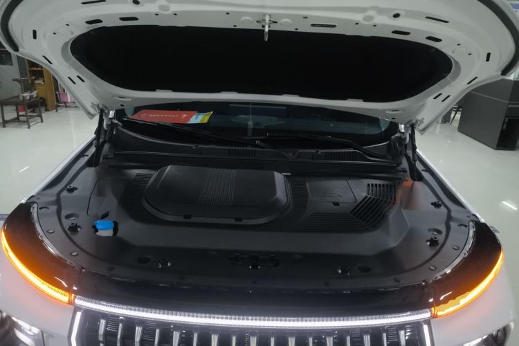 Used JETOUR X90 C-DM 2025 Elite Edition 7-Seater Engine Bay