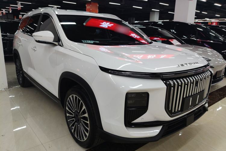 Used JETOUR X90 C-DM 2025 Luxury Edition 7-Seater Front Right 45 Deg