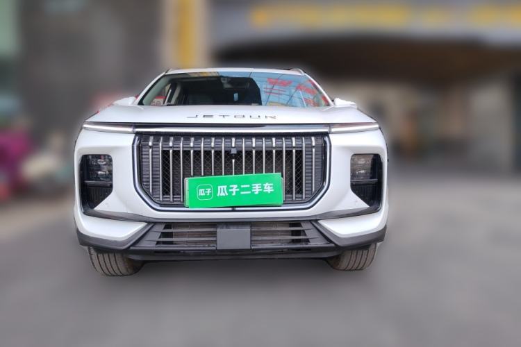 Used JETOUR X90 C-DM 2025 Luxury Edition 7-Seater Front