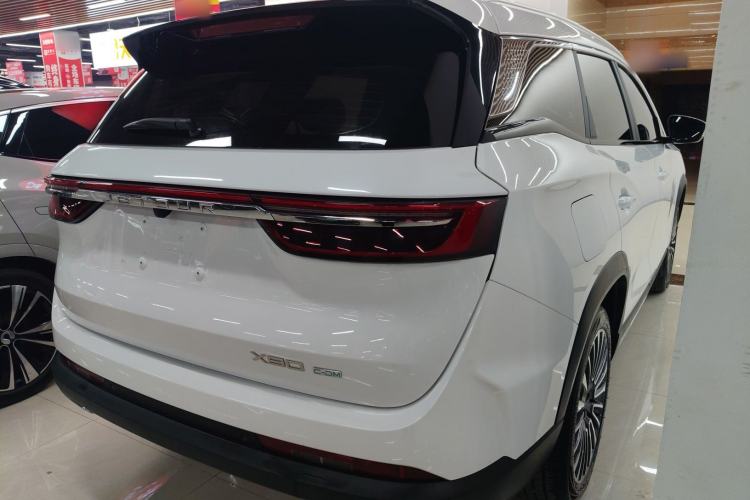 Used JETOUR X90 C-DM 2025 Luxury Edition 7-Seater Rear Right 45 Deg
