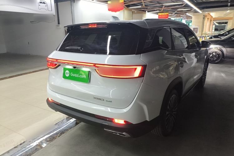 Used JETOUR X90 C-DM 2025 Luxury Edition 7-Seater Rear Right 45 Deg
