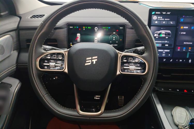 Used JETOUR X90 C-DM 2025 Luxury Edition 7-Seater Steering Wheel