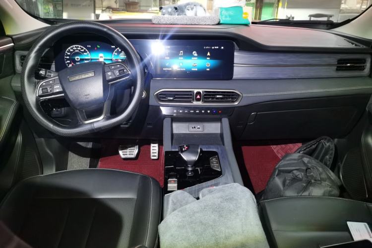 Used JETOUR X90 PLUS 2024 1.6TD DCT Villa 5-Seater Center Console