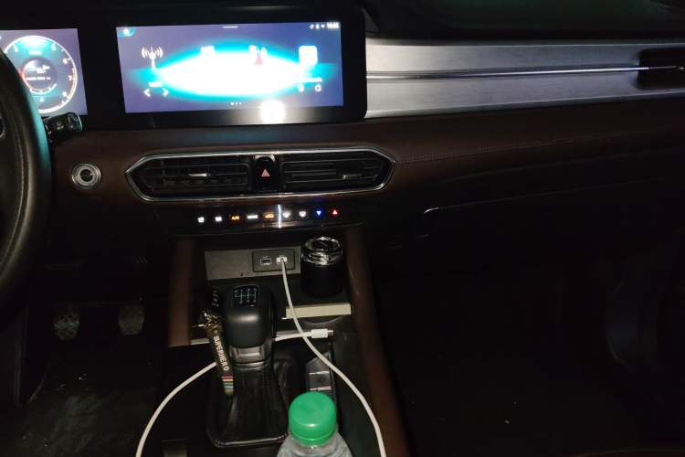 Used JETOUR X90 PLUS 2021 1.5T Manual "Yangfang" 5-Seater Audio And AC Panel
