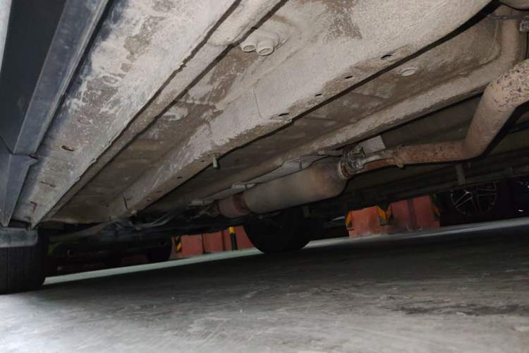 Used JETOUR X90 PLUS 2021 1.5T Manual "Yangfang" 5-Seater Chassis Rear Left