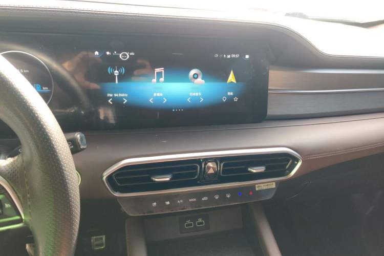 Used JETOUR X90 PLUS 2023 Facelift 1.6TD DCT Villa 7-Seater Audio And AC Panel