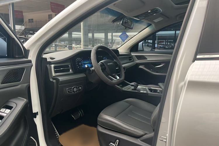 Used JETOUR X90 PLUS 2023 Facelift 1.6TD DCT Villa 5-Seater Interior 2