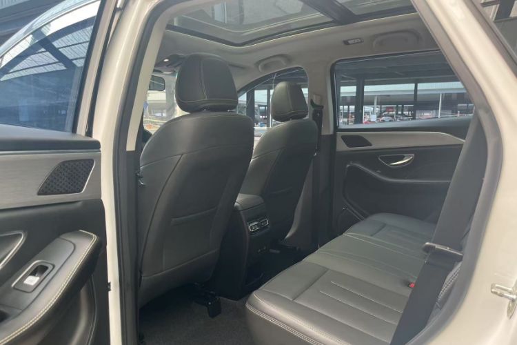 Used JETOUR X90 PLUS 2023 Facelift 1.6TD DCT Villa 5-Seater Interior 3