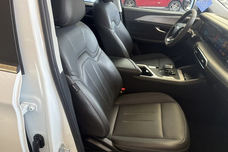 Used JETOUR X90 PLUS 2023 Facelift 1.6TD DCT Villa 5-Seater Interior 4