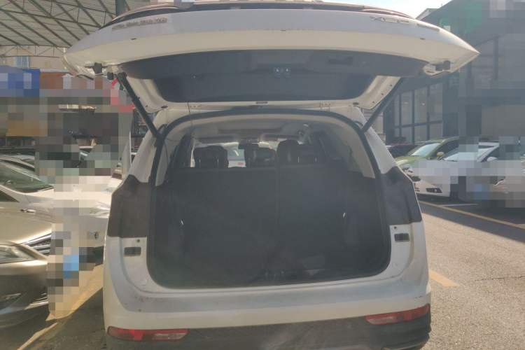 Used JETOUR X90 PLUS 2023 Facelift 1.6TD DCT Villa 7-Seater Trunk