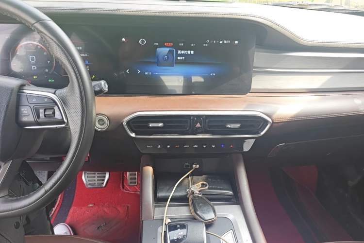 Used JETOUR X90 PLUS 2021 1.6TD DCT Villa 7-Seater Audio And AC Panel
