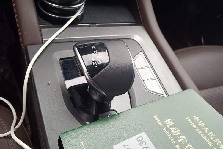 Used JETOUR X90 PLUS 2021 1.6TD DCT Villa 7-Seater Gear Lever