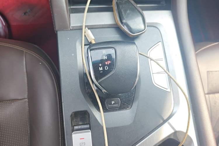 Used JETOUR X90 PLUS 2021 1.6TD DCT Villa 7-Seater Gear Lever