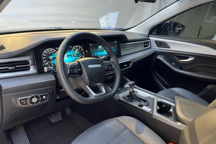 Used JETOUR X90 PLUS 2021 1.5T DCT Courtyard 5-Seater Interior 2