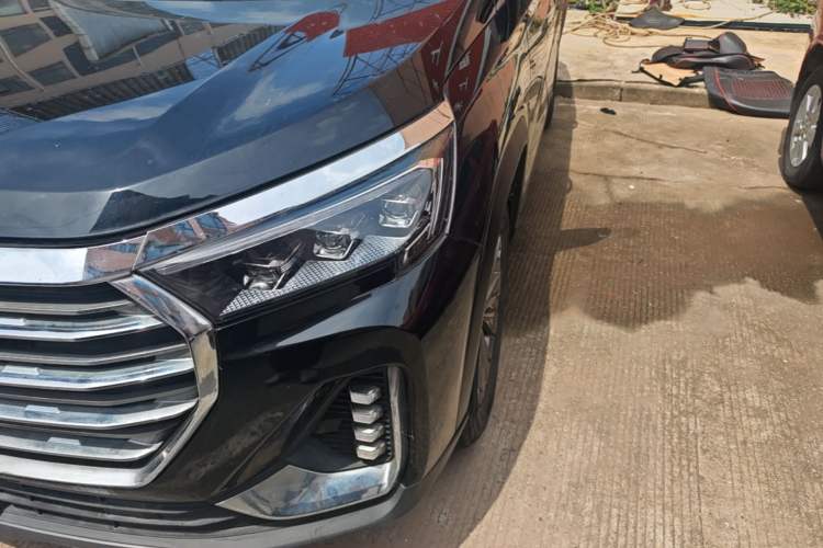 Used JETOUR X90 PLUS 2021 1.5T Manual "Yangfang" 5-Seater Left Front Headlight