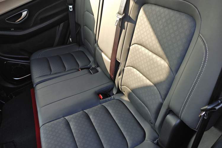 Used JETOUR X90 PLUS 2021 1.6TD DCT Villa 5 Seats Left Rear Seat