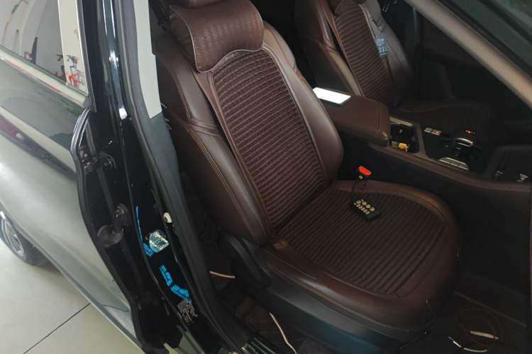 Used JETOUR X90 PLUS 2021 1.6TD DCT Estate 5-seater Right Front Seat