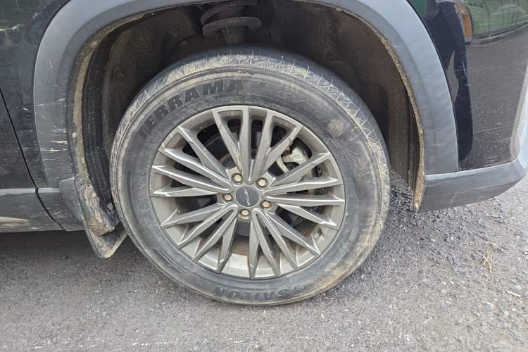 Used JETOUR X90 PLUS 2021 1.5T Manual Villa 7-Seater Right Front Wheel Hub
