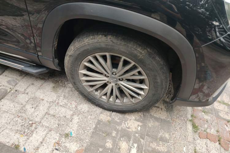 Used JETOUR X90 PLUS 2021 1.5T Manual "Yangfang" 5-Seater Right Front Wheel Hub