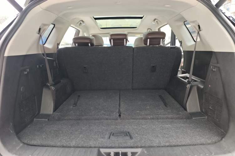 Used JETOUR X90 PLUS 2021 1.6TD DCT Villa 7-Seater Trunk