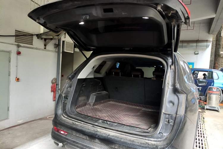 Used JETOUR X90 PLUS 2021 1.5T Manual "Yangfang" 5-Seater Trunk