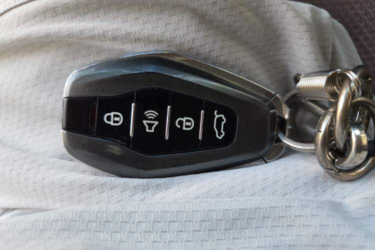 Used JETOUR X90 PLUS 2021 1.5T Manual Villa 7-Seater Vehicle Key