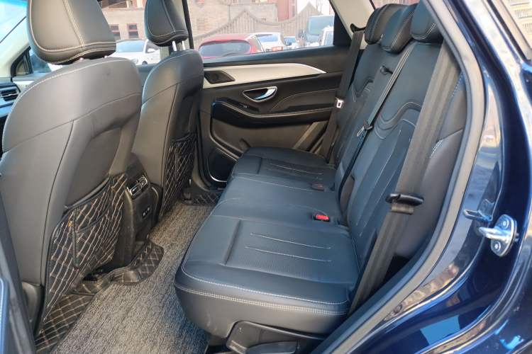 Used JETOUR X90 PLUS 2021 1.6TD DCT Villa 7-Seater Interior 4