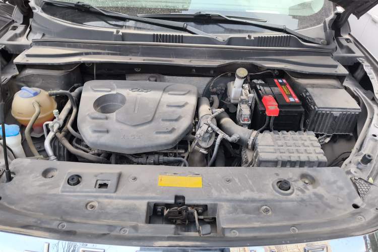 Used JETOUR X90 PLUS 2021 1.5T Manual "Yangfang" 5-Seater Engine Bay