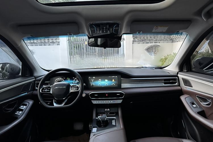 Used JETOUR X90 PLUS 2021 1.6TD DCT Estate 7-Seater Interior 3