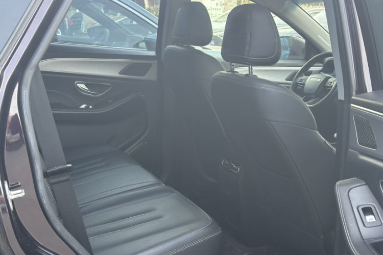 Used JETOUR X90 PLUS 2021 1.6TD DCT Villa 7-Seater Interior 10