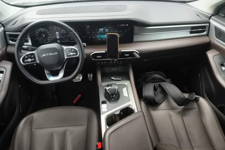 Used JETOUR X90 PLUS 2021 1.6TD DCT Estate 5-seater Center Console