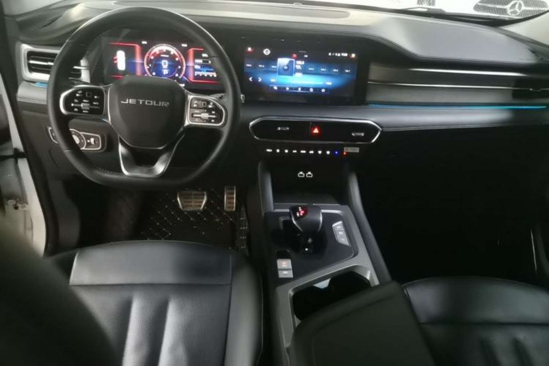 Used JETOUR X90 PLUS 2021 1.6TD DCT Estate 5-seater Center Console