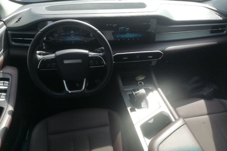 Used JETOUR X90 PLUS 2021 1.6TD DCT Villa 7-Seater Center Console
