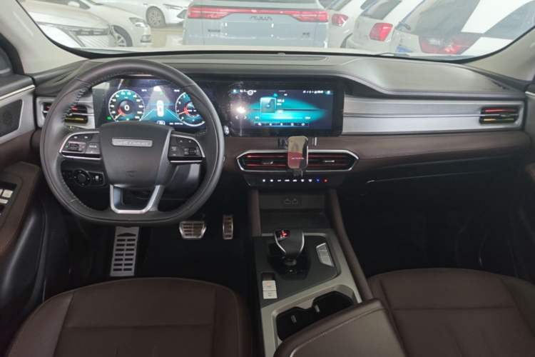 Used JETOUR X90 PLUS 2021 1.6TD DCT Villa 7-Seater Center Console