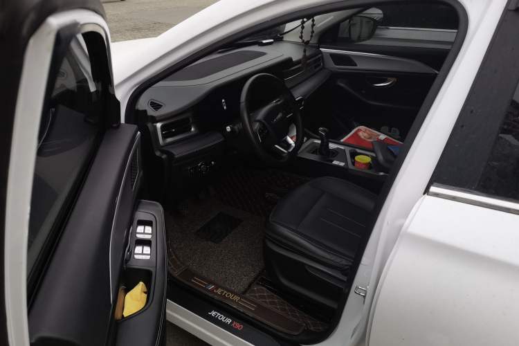 Used JETOUR X90 PLUS 2021 1.5T Manual "Yangfang" 5-Seater Driver Seat