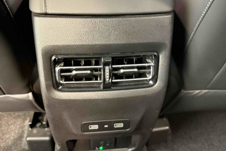 Used JETOUR X90 PLUS 2021 1.6TD DCT Estate 5-seater Exterior 6