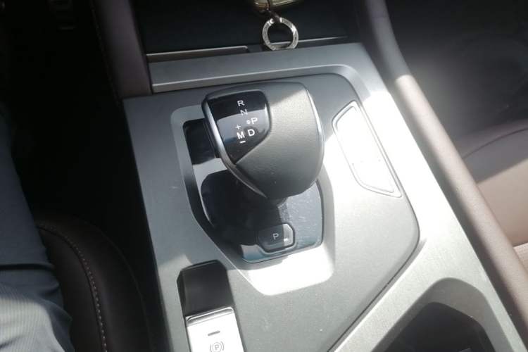 Used JETOUR X90 PLUS 2021 1.6TD DCT Villa 7-Seater Gear Lever