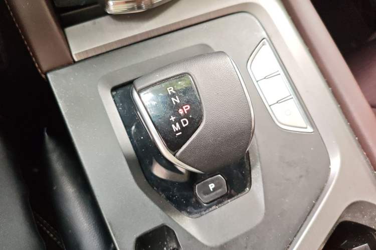 Used JETOUR X90 PLUS 2021 1.6TD DCT Estate 5-seater Gear Lever