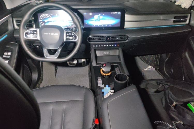 Used JETOUR X90 PLUS 2021 1.6TD DCT Estate 5-seater Interior 2